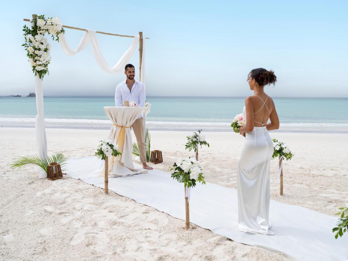Acajou Beach Resort Анс-Вольбер-Вилаж Экстерьер фото